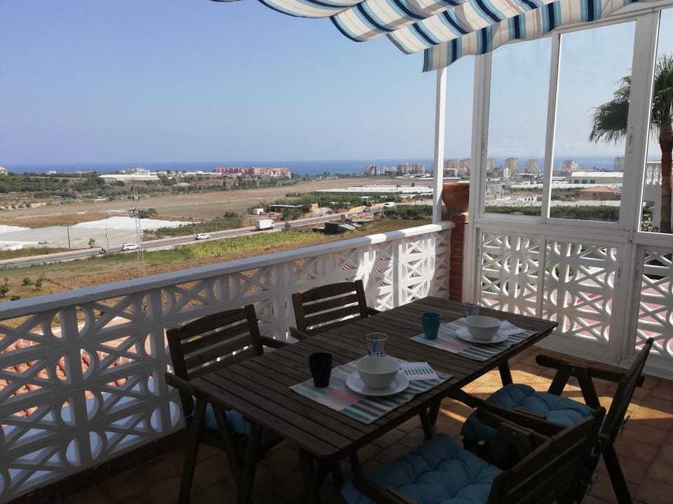 View (from property/room), Balcony/Terrace, Sea view