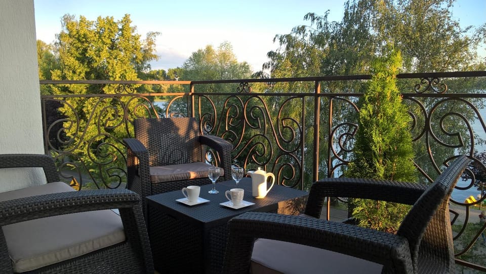 Balcony/Terrace, Balcony/Terrace