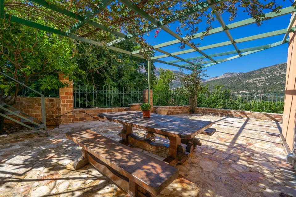 Anna's Apartment near Agia Efimia & Myrtos beach House in Cephalonia