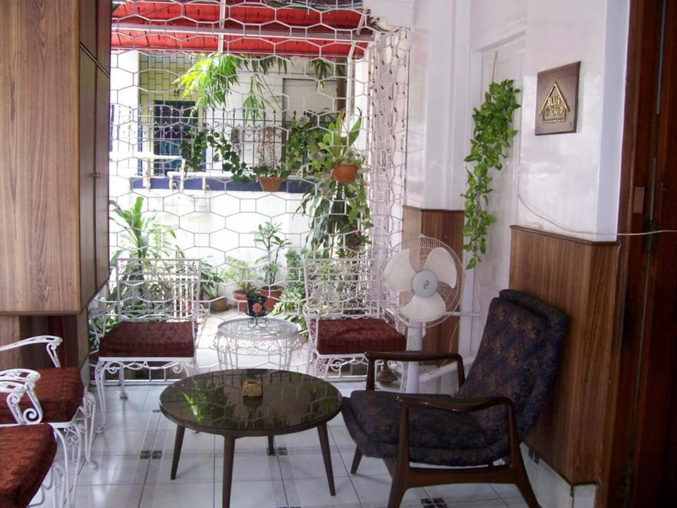 Blue Chip Bed and Breakfast in Kolkata