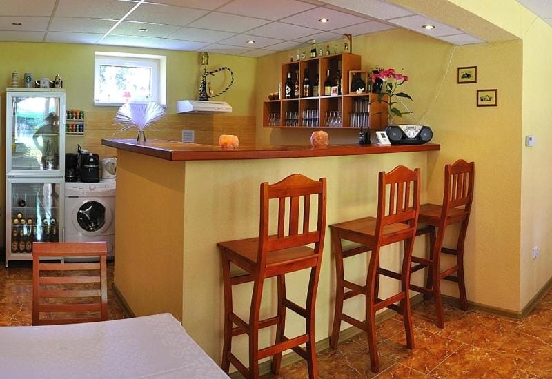 Lounge or bar