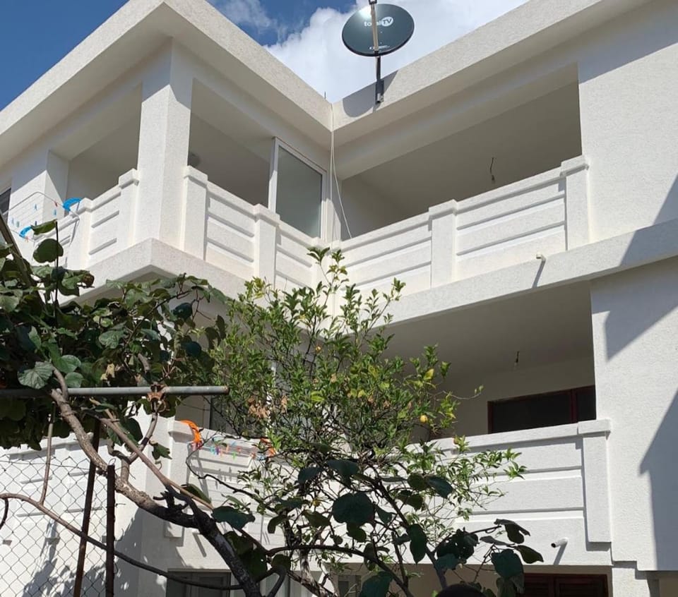 Property building, View (from property/room), Balcony/Terrace