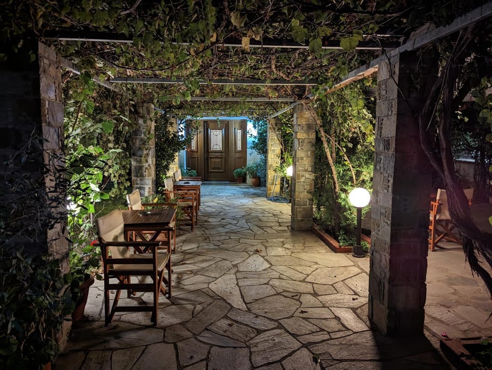 Facade/entrance, Night, Garden, Garden view