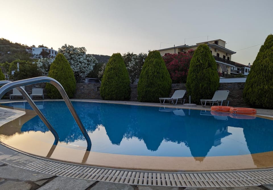 Pool view, Swimming pool