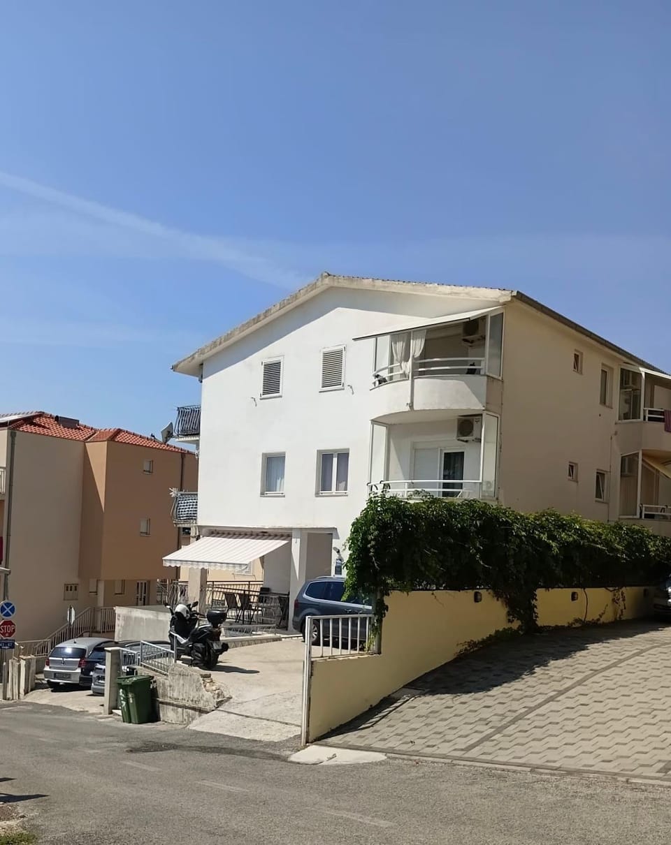Apartmani Palma Matija Baska Voda Apartment in Baška Voda