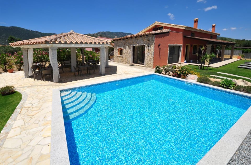 Patio, Swimming pool