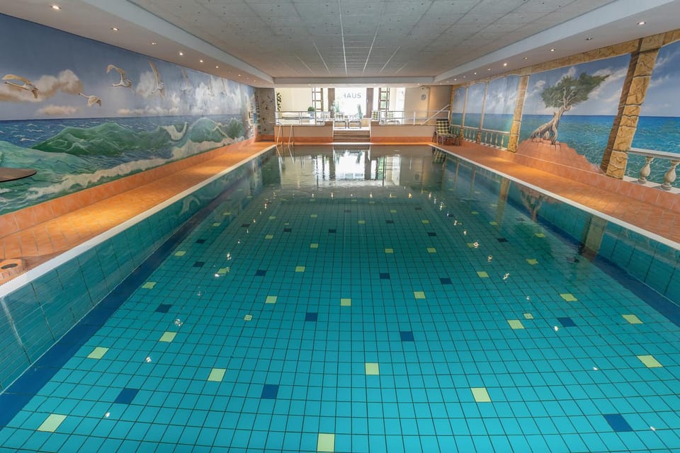 Pool view, Swimming pool