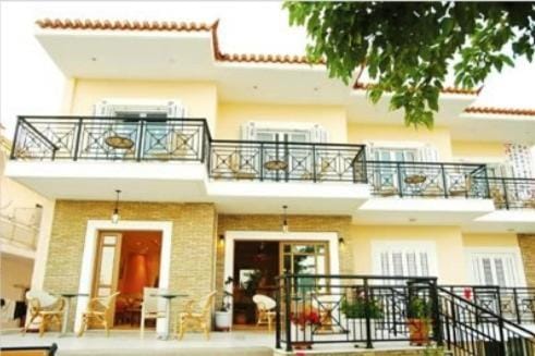 Kallisti Apartment hotel in Messenia