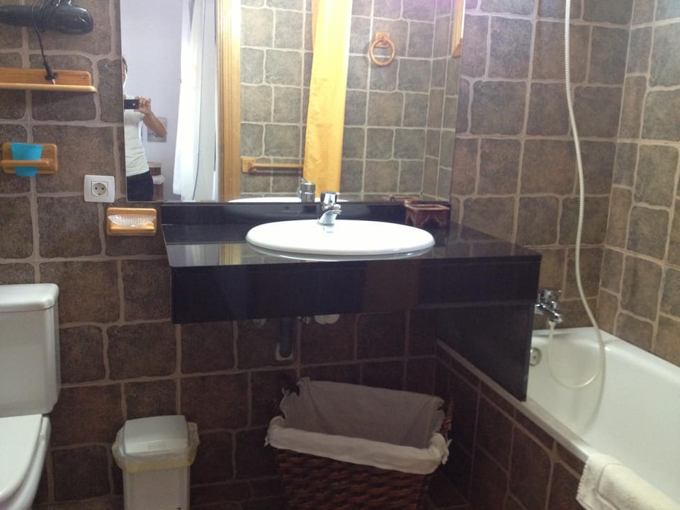 Shower, Toilet, Bathroom, Bath, bidet