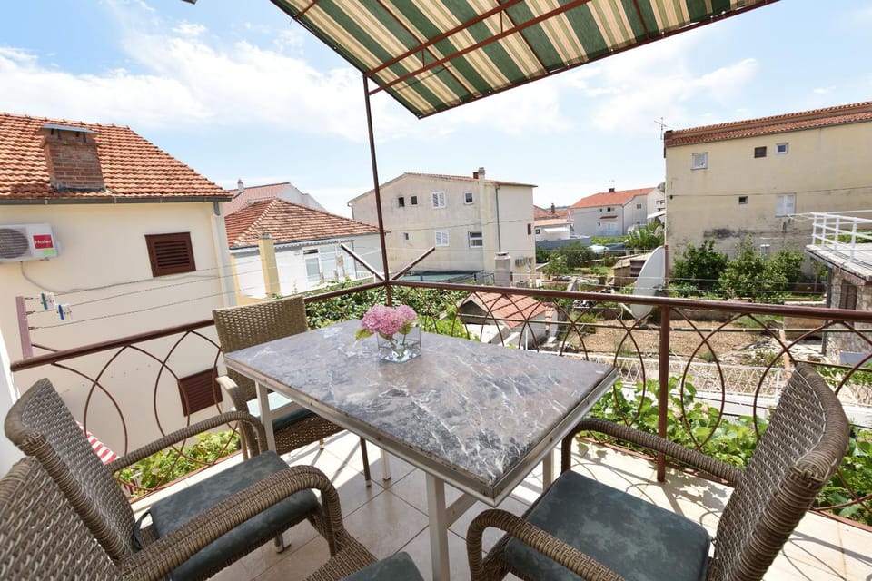 Property building, View (from property/room), Balcony/Terrace, Seating area