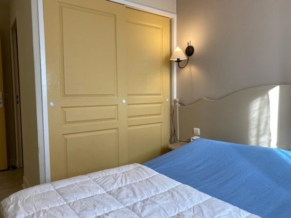 T3 cabine aux Issambres, piscine et parking inclus - FR-1-226-419 Cabin in Sainte-Maxime