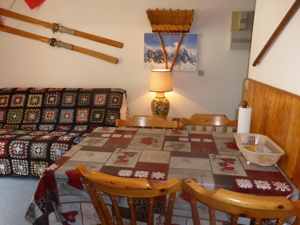 Charmant appartement à Arêches-Beaufort avec terrasse, piscine et parking, idéal pour 4 personnes - FR-1-342-139 Apartment in Haute-Savoie
