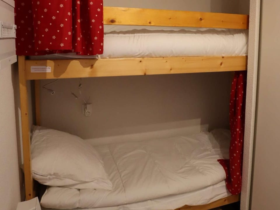 Appartement rénové au cœur d'Arêches-Beaufort, proche pistes, balcon plein sud, piscine, pour 4 pers. - FR-1-342-167 Apartment in Haute-Savoie