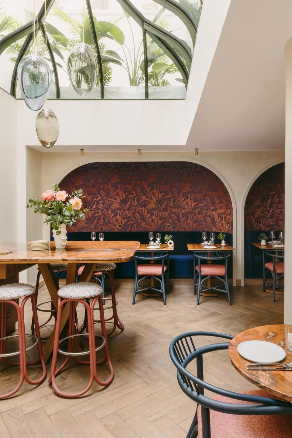 Restaurant/places to eat, Dining area, Breakfast