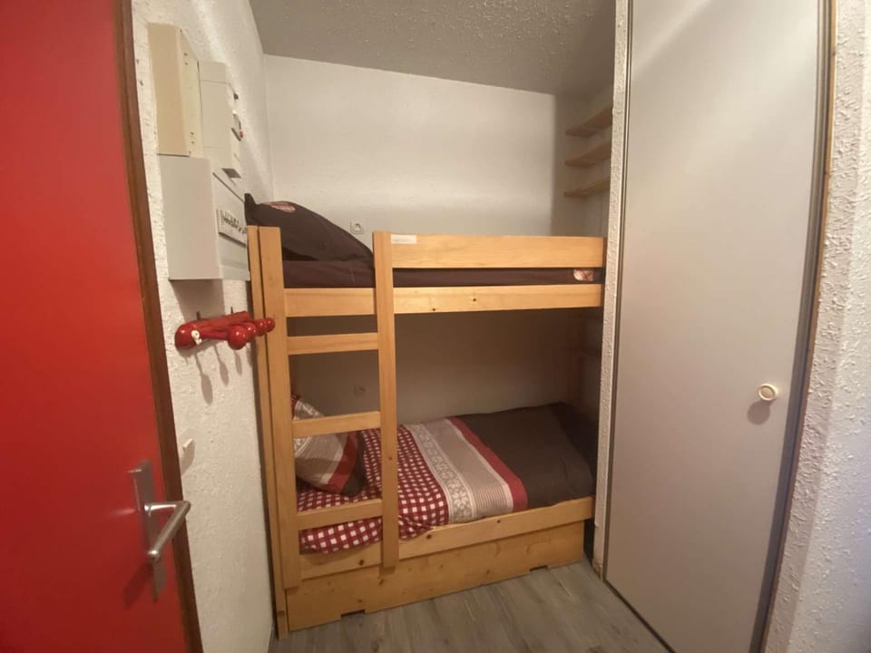 Appartement rénové cosy avec piscine, pour 4 personnes, proche des pistes et du village. - FR-1-342-180 Apartment in Haute-Savoie