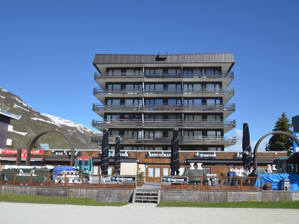 Appartement avec balcon, aux pieds des pistes, 5 pers - La Croisette, Les Ménuires - FR-1-452-250 Apartment in Les Allues