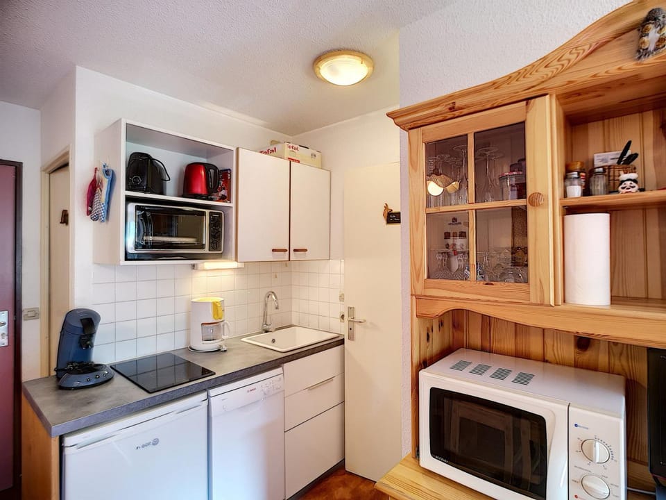 Agréable 2 pièces 4 pers, ski aux pieds, Les Menuires - FR-1-178-323 Apartment in Les Allues