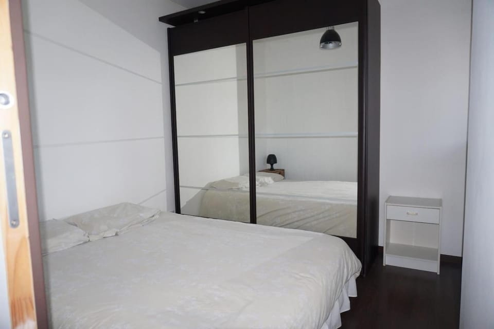 F1 de 36m2 avec terrasse et parking privatif. Apartment in French Riviera