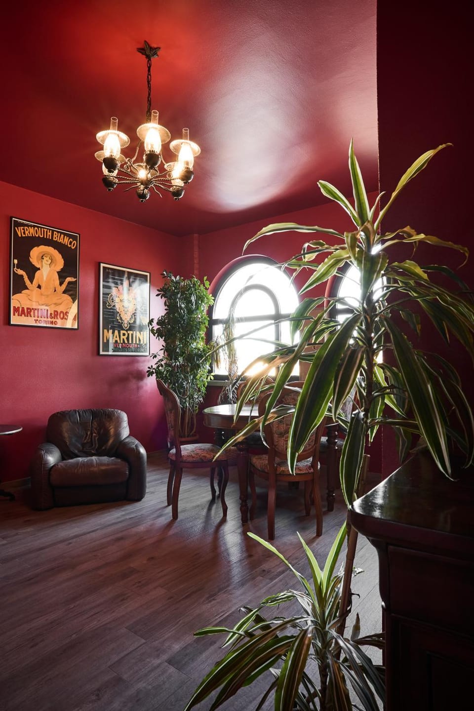 Communal lounge/ TV room