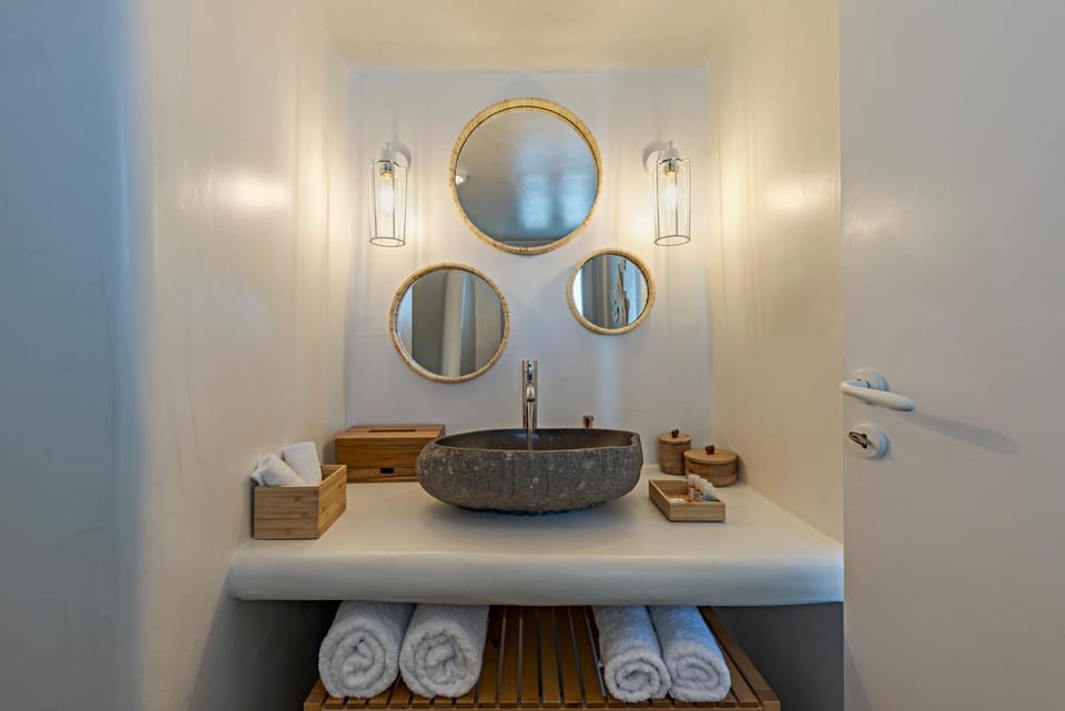 Helianthus Dream Homes Apartment in Oia