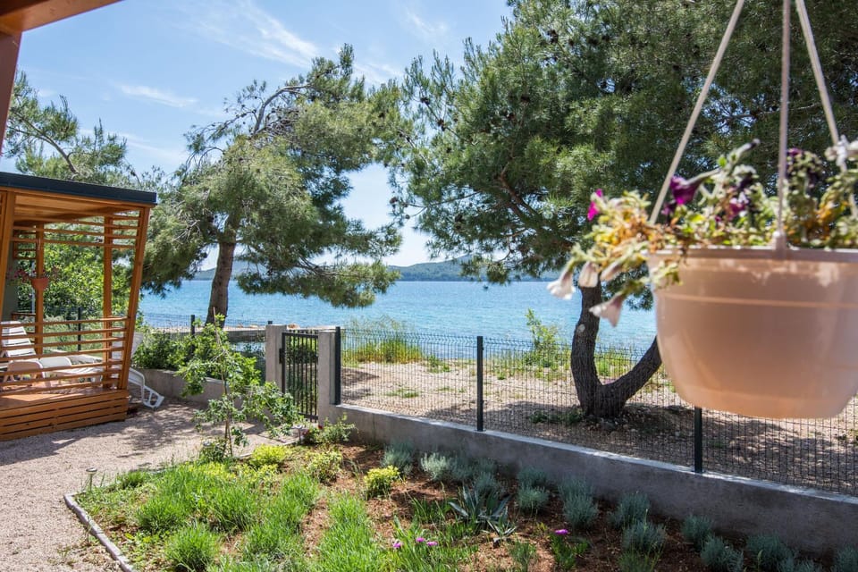 Property building, Patio, Sea view