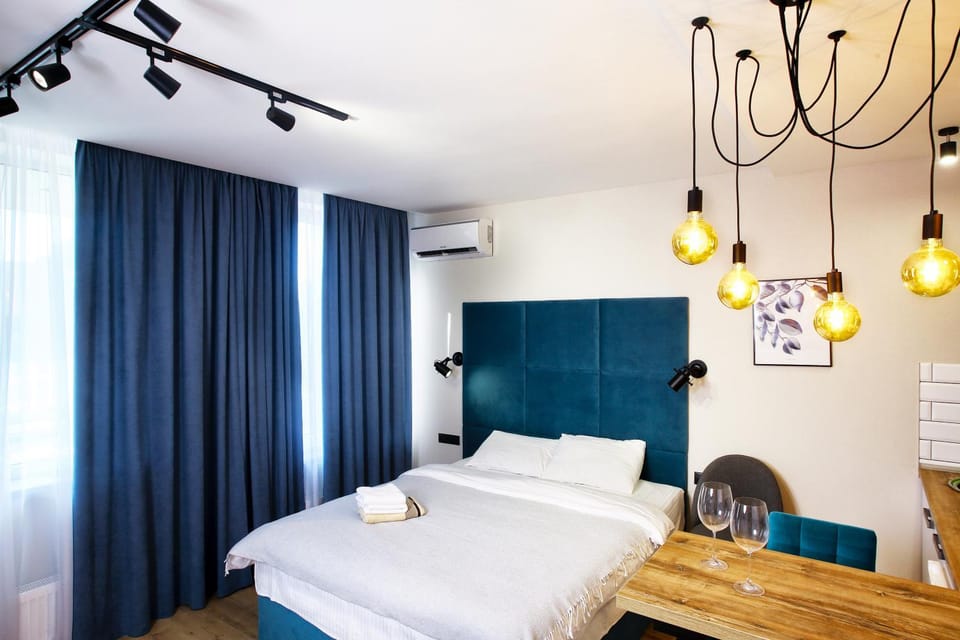 Bed, Photo of the whole room
