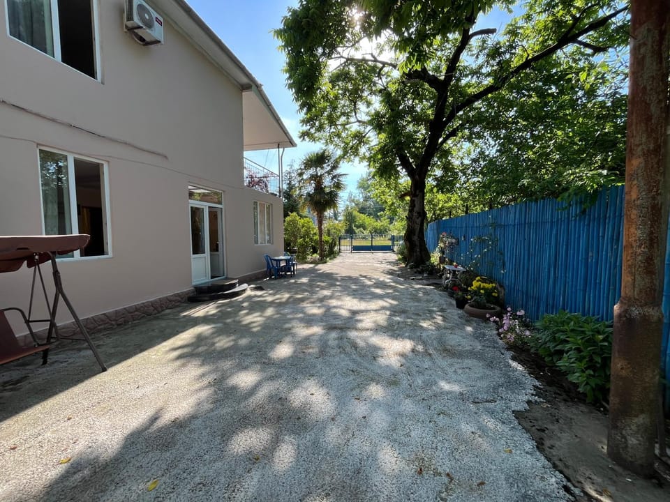 Ureki Beach Apartment Apartment in Georgia