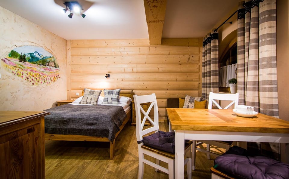 Bed, Photo of the whole room