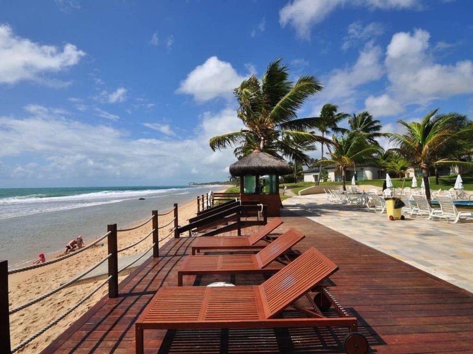 Flat beach class muro alto Apartment in State of Pernambuco, Brazil