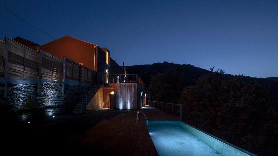 Quinta do Vale da Ermida, Private - Heated - Pool Villa in Vila Real District