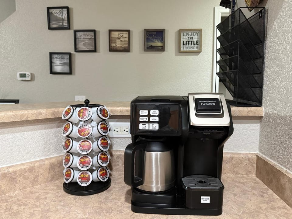 Coffee/tea facilities