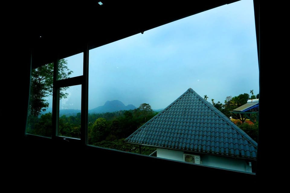 View (from property/room), Mountain view