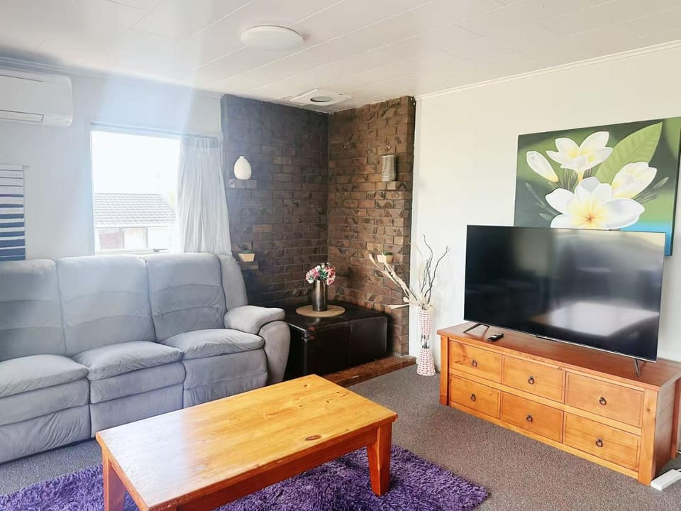 Mountain Top kiwi star holiday home House in Rotorua