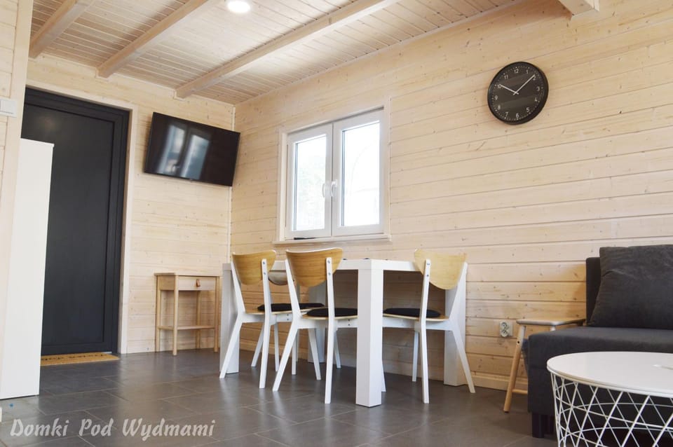 Communal lounge/ TV room, Living room, Seating area