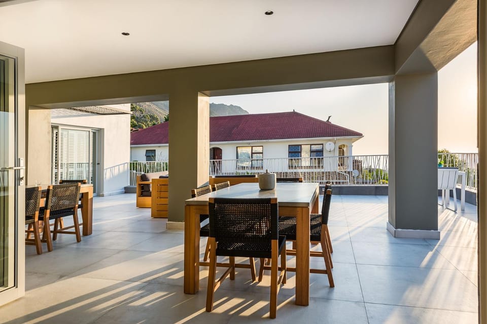 Balcony/Terrace, Internal: Not applicable to any particular room