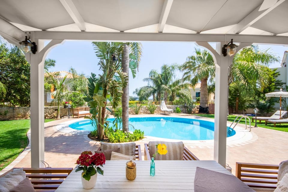 Garden view, Pool view, Swimming pool