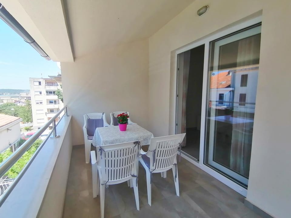 Balcony/Terrace, City view