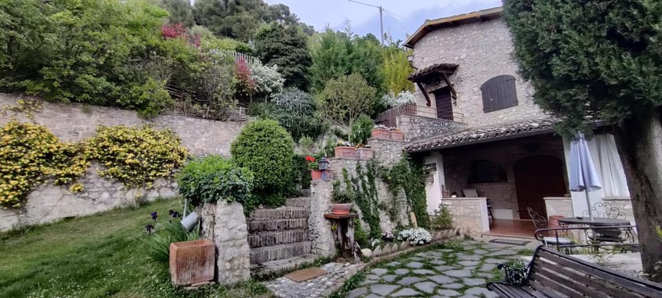 CASALE SPOLETO House in Umbria
