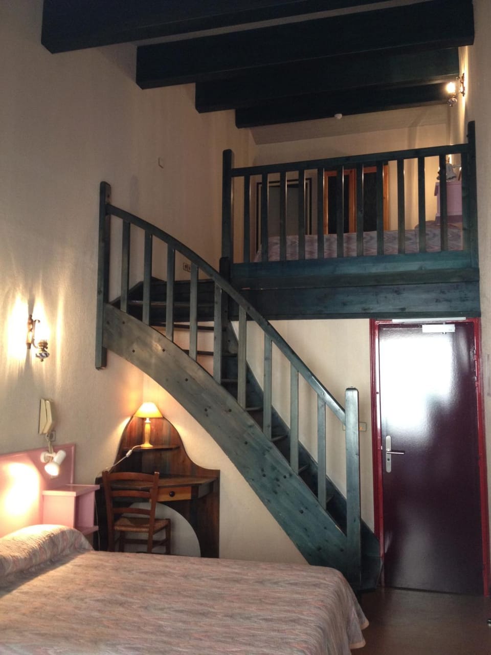 Bed, Decorative detail, Bedroom