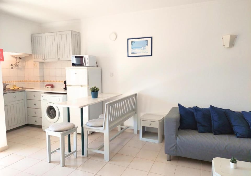 Alltravel Club praia da rocha VI with renovated bathroom Apartment in Portimao
