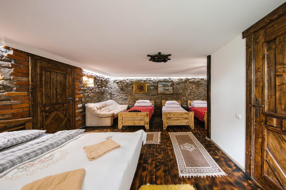 Урочище Rafnivskyi Apartment hotel in Ukraine