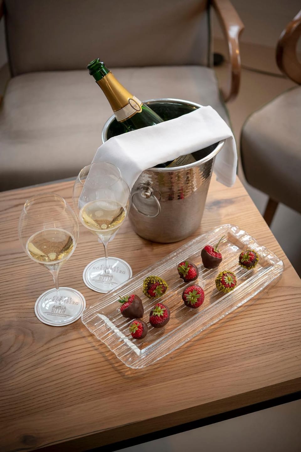 Food and drinks, Food, Breakfast, Drinks, Alcoholic drinks