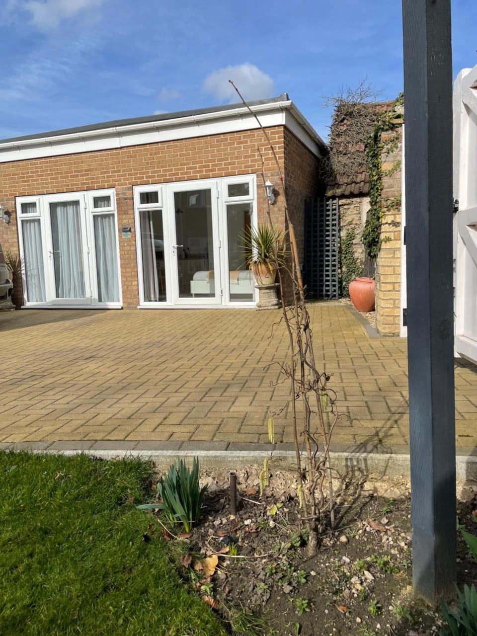 Garden Room Apartment in West Lindsey District