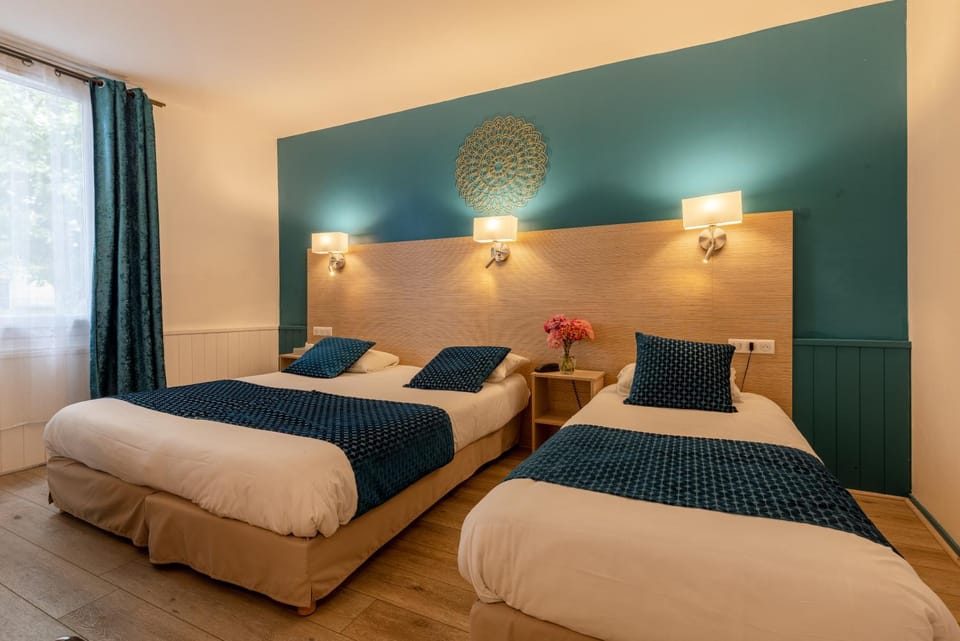 Property building, Coffee/tea facilities, Bedroom