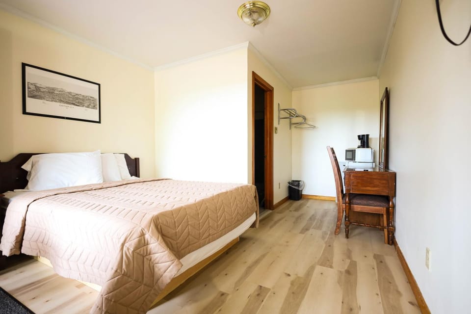 Chatham Travel Lodge Motel in Hudson Valley