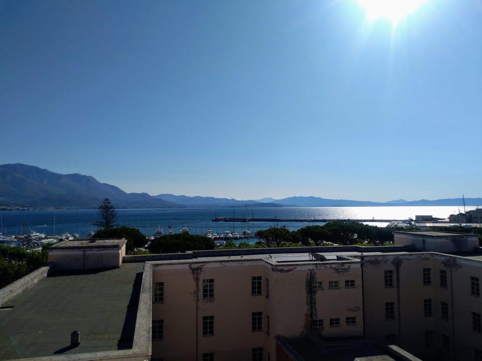 Neighbourhood, City view, Sea view