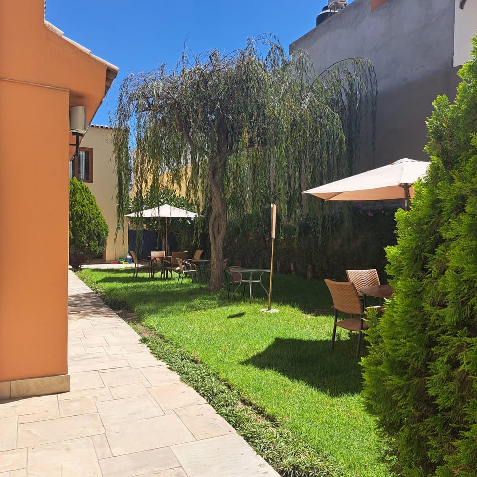 Patio, Garden, Balcony/Terrace