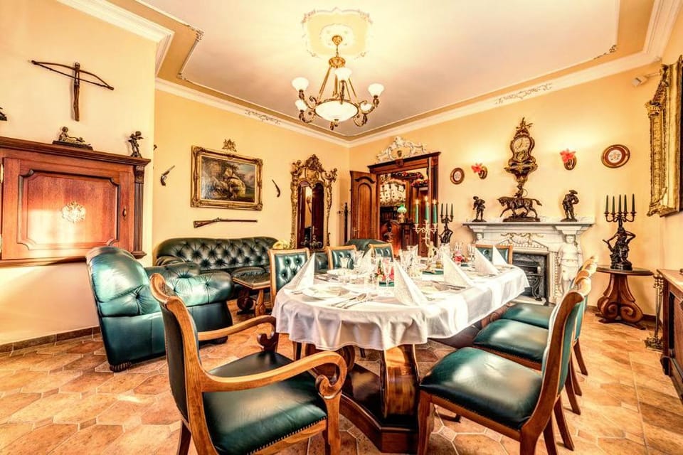 Restaurant/places to eat, wedding