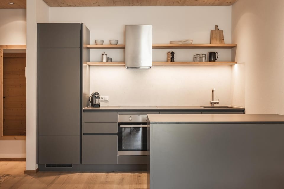 Kitchen or kitchenette, dishwasher, pet friendly, stove, kitchen