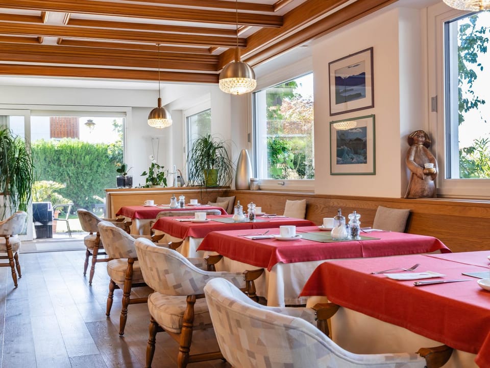 Lounge or bar, Breakfast